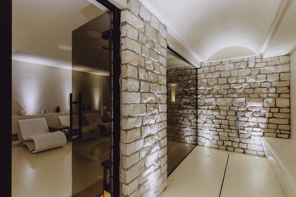 Cumeja Beach Club & Hotel